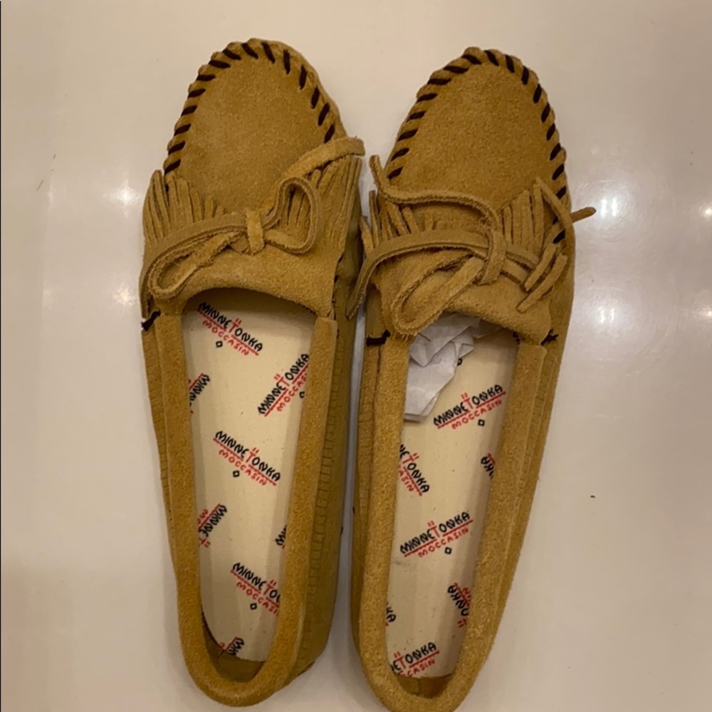 minnetonka moccasins